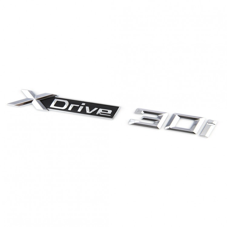 Объемный шильдик xDrive 30 i 18*1,6 см хром+черный